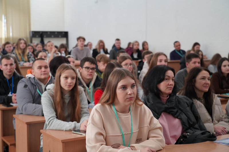 A project to develop young leaders was presented at the Ostroh Academy. OGO.ua